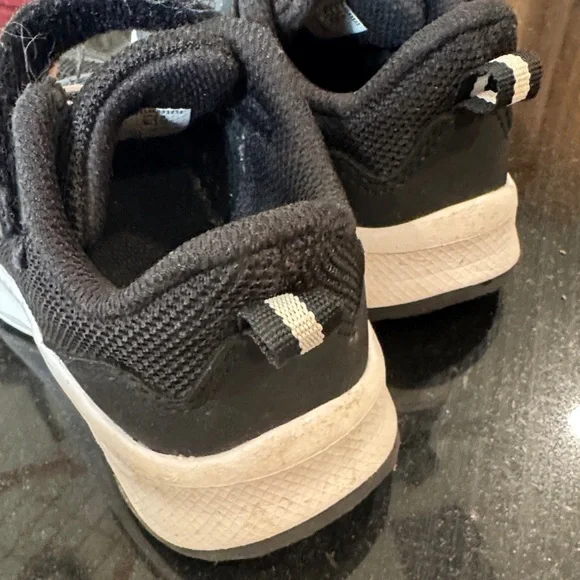 Athletic Works Toddler Boys Mesh Jogger Sneakers - Picture 6 of 13